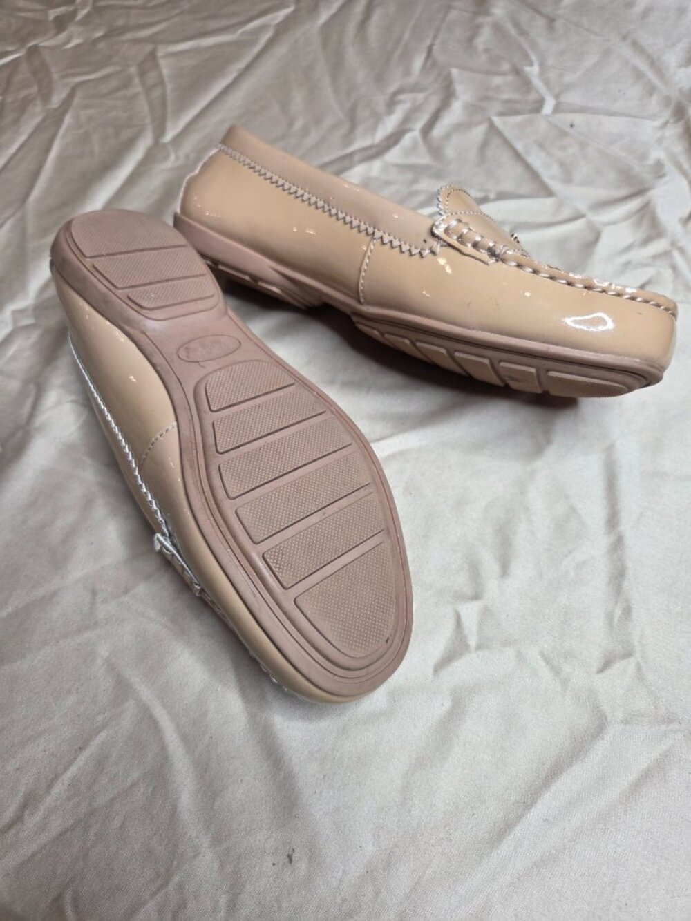 Women's Coach Odette Patent Leather Loafer Tan US 8.5 - Picture 8 of 14